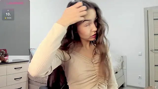 Snapshot of LionKierra chatting on November 7, 2025, 4:12 am LionKierra online show from November 7, 2025, 4:12 am