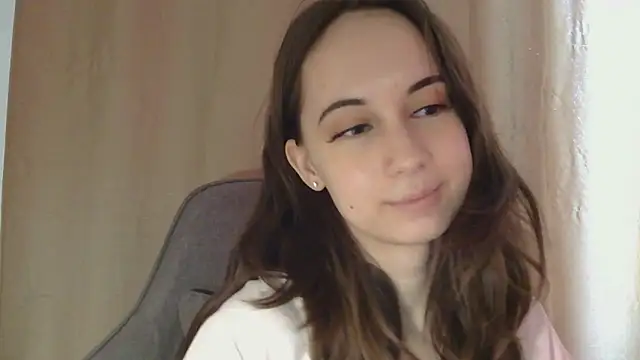 VeraLush online show from March 4, 2026, 1:50 pm