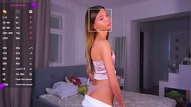 Snapshot of LoisKeedah chatting on February 14, 2026, 4:59 pm LoisKeedah online show from February 14, 2026, 4:59 pm