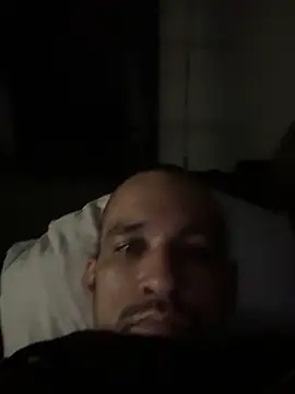 Pikachucums4u online show from November 5, 2025, 2:39 pm