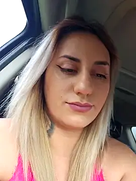 SinfulLovers33 online show from December 5, 2025, 11:52 am