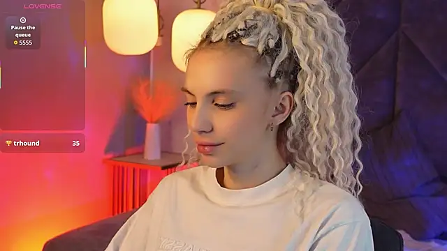 mia silkk online show from January 16, 2026, 6:17 am