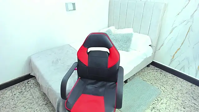 Amira mansour online show from November 7, 2025, 4:18 pm