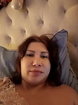 Snapshot of Ambika_beauty chatting on October 11, 2025, 6:12 am Ambika beauty online show from October 11, 2025, 6:12 am