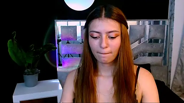 Snapshot of viky_evanss chatting on November 13, 2025, 7:24 pm viky evanss online show from November 13, 2025, 7:24 pm