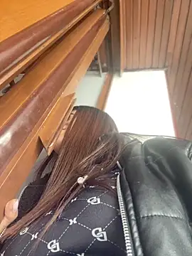 Snapshot of ElectraPink_ chatting on November 26, 2025, 12:50 pm ElectraPink online show from November 26, 2025, 12:50 pm