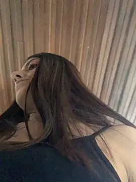 Snapshot of ElectraPink_ chatting on November 27, 2025, 12:51 pm ElectraPink online show from November 27, 2025, 12:51 pm