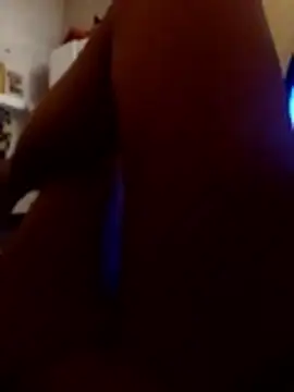 japinha2104 online show from January 14, 2026, 5:29 pm