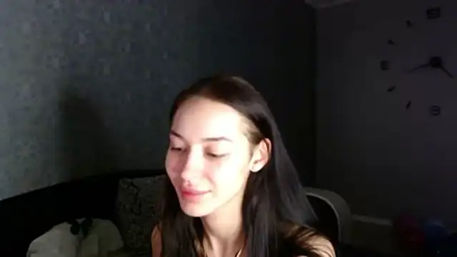 Snapshot of Daphne_Darkthorn chatting on December 1, 2025, 6:13 pm Daphne Darkthorn online show from December 1, 2025, 6:13 pm