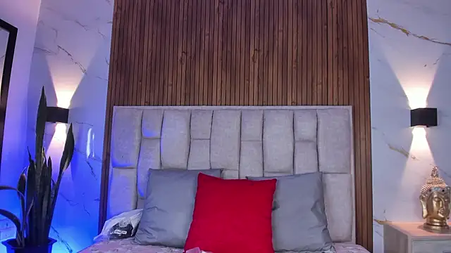 Sassha ferrer online show from February 24, 2026, 6:06 pm