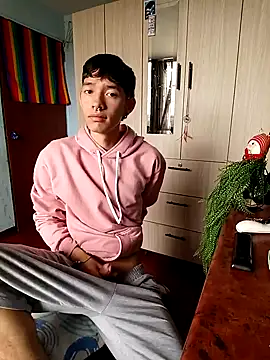 heyy noah11 online show from October 14, 2025, 3:35 pm