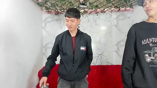 heyy noah11 online show from April 20, 2026, 1:36 pm