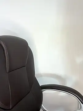 Snapshot of _Isabella_1 chatting on November 29, 2025, 2:47 am Isabella 1 online show from November 29, 2025, 2:47 am