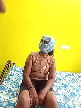 tamilmuthulaxmi online show from November 4, 2025, 6:45 am