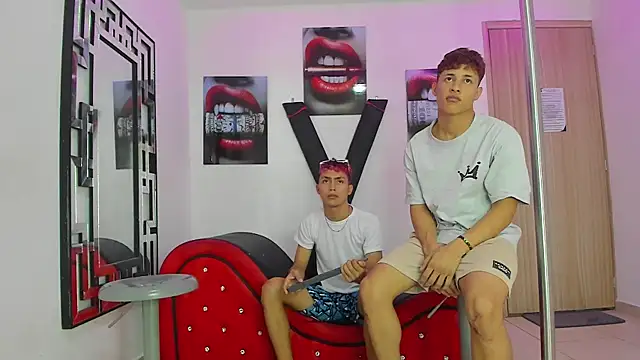 Snapshot of EMPIRE_BOYS1 chatting on October 14, 2025, 7:25 pm EMPIRE BOYS1 online show from October 14, 2025, 7:25 pm