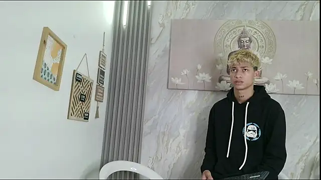 EMPIRE BOYS1 online show from April 14, 2026, 7:25 am