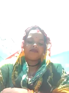 Snapshot of Monika_cuty chatting on October 15, 2025, 3:23 pm Monika cuty online show from October 15, 2025, 3:23 pm