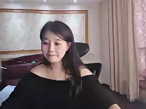 Snapshot of qingling- chatting on October 16, 2025, 4:46 am qingling- online show from October 16, 2025, 4:46 am