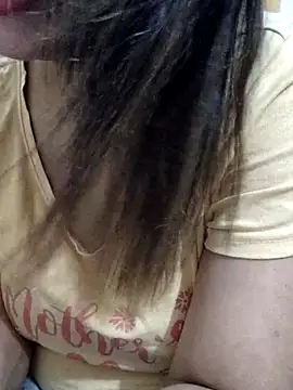 Snapshot of Tanha18 chatting on October 25, 2025, 12:34 pm Tanha18 online show from October 25, 2025, 12:34 pm