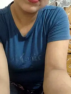 Snapshot of Tanha18 chatting on November 8, 2025, 9:31 am Tanha18 online show from November 8, 2025, 9:31 am