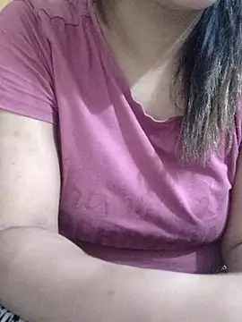 Snapshot of Tanha18 chatting on November 18, 2025, 11:03 am Tanha18 online show from November 18, 2025, 11:03 am