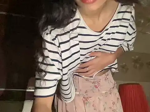 Snapshot of youngriri2 chatting on October 23, 2025, 1:43 pm youngriri2 online show from October 23, 2025, 1:43 pm