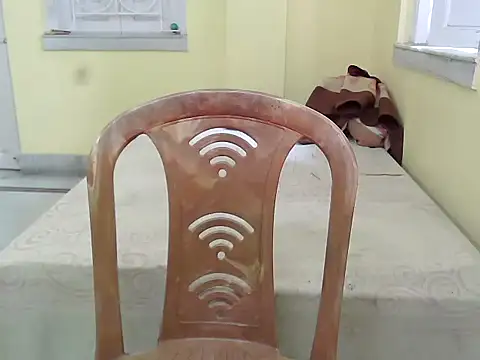 Snapshot of Model_Srinika chatting on October 31, 2025, 4:02 am Model Srinika online show from October 31, 2025, 4:02 am