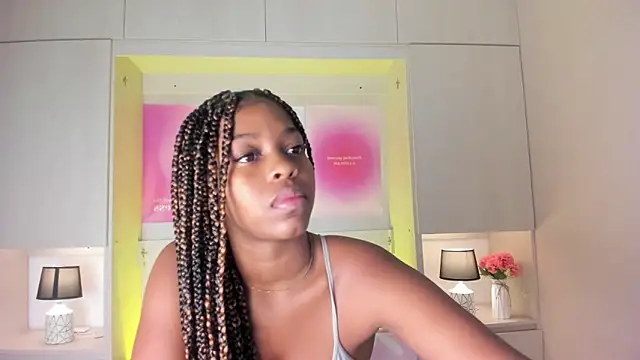 Snapshot of MaraBaker chatting on February 2, 2026, 11:42 am MaraBaker online show from February 2, 2026, 11:42 am