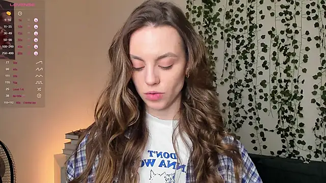 Snapshot of sweet_and_flirt chatting on November 23, 2025, 6:46 am sweet and flirt online show from November 23, 2025, 6:46 am