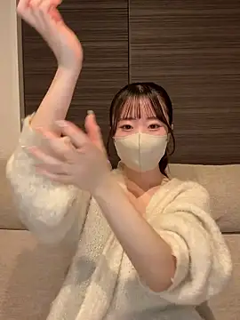 yura ra ra online show from December 22, 2025, 3:14 am