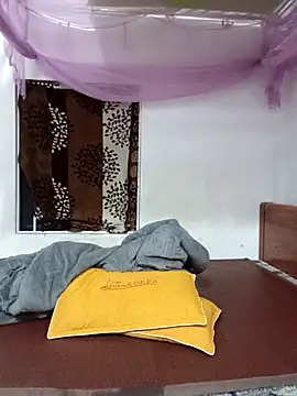 Labi2k online show from October 15, 2025, 5:02 pm