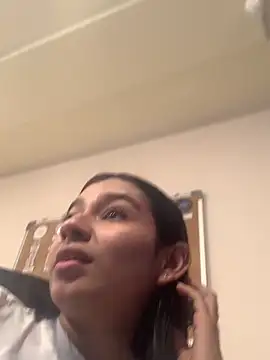 AlyssaRay online show from January 18, 2026, 4:00 pm