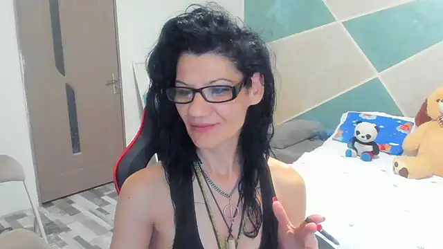 SweetSin40 online show from April 14, 2026, 7:09 pm