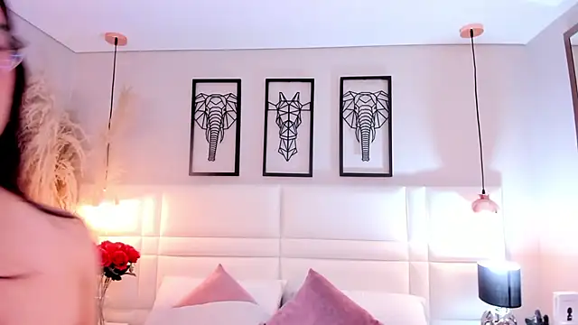 Ari lynn  online show from October 16, 2025, 3:29 am