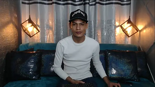 Snapshot of liam_sti1 chatting on October 18, 2025, 1:19 am liam sti1 online show from October 18, 2025, 1:19 am