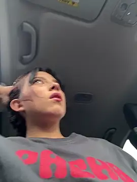 l0lita sweet online show from February 19, 2026, 3:19 pm