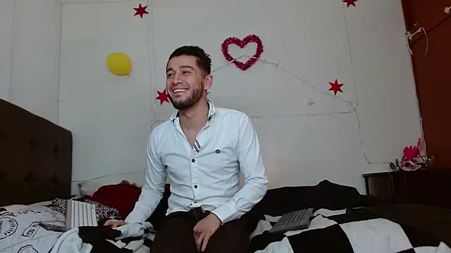 picante70  online show from November 6, 2025, 10:49 am