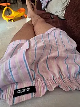 crawlerdrill online show from November 2, 2025, 5:32 am