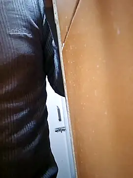 crawlerdrill online show from January 7, 2026, 3:31 am