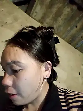 Snapshot of kitachu chatting on November 7, 2025, 11:43 am kitachu online show from November 7, 2025, 11:43 am