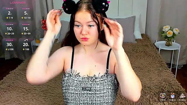 ElisSweety online show from October 21, 2025, 12:33 am