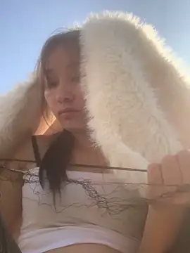 Linh sexyy online show from January 18, 2026, 9:13 am