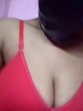 Snapshot of pooj2345 chatting on October 13, 2025, 10:48 am pooj2345 online show from October 13, 2025, 10:48 am