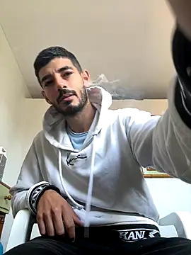 Kikori199556 online show from October 28, 2025, 1:03 pm