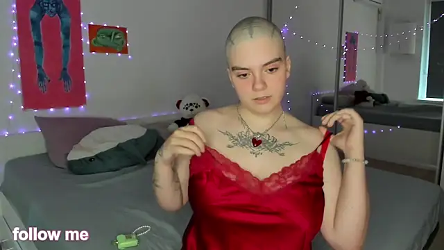 Snapshot of len_be chatting on October 21, 2025, 11:11 am len be online show from October 21, 2025, 11:11 am