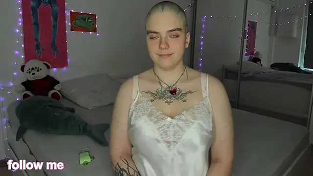 Snapshot of len_be chatting on October 27, 2025, 11:03 am len be online show from October 27, 2025, 11:03 am