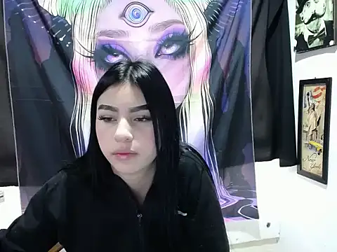 Snapshot of AlanaCollins- chatting on October 16, 2025, 11:33 am AlanaCollins- online show from October 16, 2025, 11:33 am