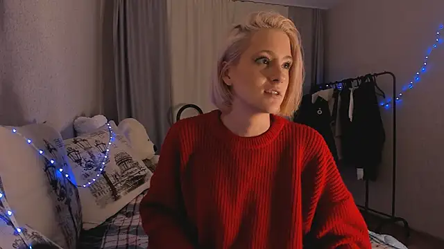 Snapshot of EdenVixen chatting on December 1, 2025, 3:39 pm EdenVixen online show from December 1, 2025, 3:39 pm