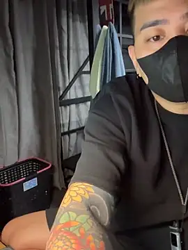 Han Wolf 830 online show from April 26, 2026, 12:36 pm