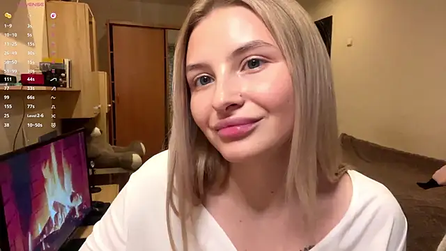 Snapshot of VictoriaMystery chatting on November 21, 2025, 1:43 pm VictoriaMystery online show from November 21, 2025, 1:43 pm